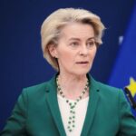 Live: Μεγάλη φωτιά στην Κερατέα – Μηνύματα 112 για εκκενώσεις οικισμών, μέσα στα σπίτια οι φλόγες