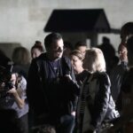 «Ίσως είναι η τελευταία φορά που είμαστε εδώ» – Προσκλητήριο των νεκρών των Τεμπών μπροστά στη Βουλή
