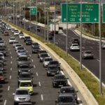 Σταθερές τιμές για το πετρέλαιο θέρμανσης την περίοδο 2025-2026 – Ποιοι επωφελούνται από τη νέα μείωση ΦΠΑ