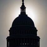 Μείωση επιτοκίων κατά 25 μονάδες βάσης από τη Fed