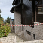 Βίντεο από τα επεισόδια στο Πολυτεχνείο: Ξυλοδαρμός αναρχικών ομάδων από μέλη της ΑΡ.Α.Σ. – «Αυτές οι εικόνες βίας είναι απαράδεκτες», λέει ο Γεωργιάδης