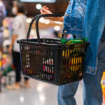 Mόνο τα περσινά κέρδη των δισεκατομμυριούχων της G20 θα ήταν αρκετά ώστε να λάβει τέλος η φτώχεια στον πλανήτη