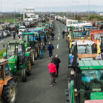 «Βούλιαξε» από Αϊ-Βασίληδες η Αθήνα για το Santa Run – Χάρης Δούκας: Τρέξαμε για καλό σκοπό