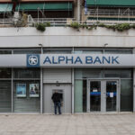 Τροχαίο στην Κηφισίας, τραυματίστηκε αναβάτης μοτοσικλέτας που συγκρούστηκε με αυτοκίνητο