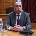 Την πρώτη Belharra παρέλαβε η χώρα μας, υψώθηκε η ελληνική σημαία στη φρεγάτα «Κίμων» – Δένδιας: «Το ισχυρότερο Πολεμικό Ναυτικό που είχε ποτέ ο ελληνισμός»