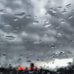 Συναγερμός για φωτιά σε είσοδο πολυκατοικίας στη Θεσσαλονίκη – Τρεις μηχανές καταστράφηκαν ολοσχερώς