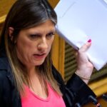 Σαν σήμερα 18 Δεκεμβρίου: Γκρεμίζεται το ρολόι του Πειραιά – Όταν η πόλη έχασε το σύμβολό της