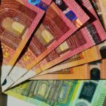 Ανατροπή για τα ενοίκια: Παράταση 3 μηνών για την υποχρεωτική πληρωμή μέσω τράπεζας