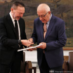 Το δημοσίευμα του ιταλικού περιοδικού «L’ Espresso» για την ελληνική οικονομία: Η οικονομική κρίση, ο Τσίπρας, η ανάκαμψη και ο Μητσοτάκης