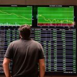 Καταιγίδα στο bitcoin: Κατάρρευση τιμών, ιστορικές ρευστοποιήσεις και φόβοι για νέο «χειμώνα»