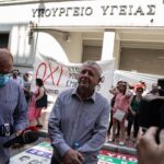 Πώς οι Κορέατες έπεισαν τον πλανήτη να βάζει βλέννα σαλιγκαριού στο πρόσωπό του