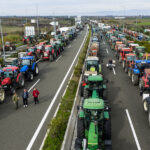 Ισχυροί άνεμοι δυσχεραίνουν τα ακτοπλοϊκά δρομολόγια