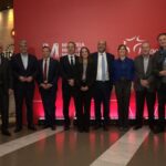 Οι κρητικές μαντινάδες στην άυλη πολιτιστική κληρονομιά [βίντεο]