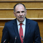 Δημοσκόπηση GPO: Προβάδισμα 13,7 μονάδων της ΝΔ έναντι του ΠΑΣΟΚ – Μεγάλη άνοδος για τους αναποφάσιστους