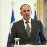 Μπακογιάννης στο μνημόσυνο για τα θύματα της τρομοκρατίας: Το μέτρο και η ευθύνη είναι μόνιμες υποχρεώσεις του δημόσιου λόγου και της πολιτικής πράξης