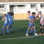 14χρονος βιολιστής σκοράρει και με βιολί και με μπάλα – Δείτε την απίστευτη δεξιοτεχνία του