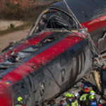 «Μόνο μετρητά» η προσφορά της Netflix για την εξαγορά της Warner Bros Discovery – Ομόφωνη έγκριση από το ΔΣ της Warner