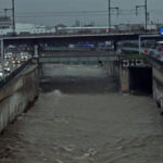 Ο Ντέμοκρατ στη Θεσσαλονίκη – «H σύγκρουση που θα κρίνει το μέλλον»