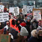 Σάλος στη Γαλλία: Πρώην γερουσιαστής κατηγορείται ότι έβαλε ναρκωτική ουσία στο ποτό βουλευτή