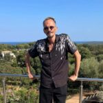 Λεπέν εναντίον Μπαρντελά: Η ακροδεξιά της Γαλλίας διχάζεται για το αν ο Πούτιν είναι «εχθρός»