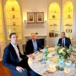 Καλιφόρνια: Συγκάτοικος δηλητηρίαζε ζευγάρι για μήνες – Φέρεται να ψέκαζε το φαγητό με εντομοκτόνο – Το σοκαριστικό βίντεο