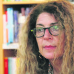 Οικία Χρονάκη: Τα υφαντά βγαίνουν από  τα μπαούλα – Τι λέει στον ΕΤ η Μαρία Κασωτάκη