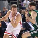 Ακρωτηριάστηκε 23χρονος οπαδός της ΑΕΚ από φωτοβολίδα που άναψε έξω από το γήπεδο στη Νέα Φιλαδέλφεια