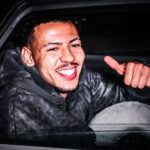 Η απίστευτη στιγμή που μποξέρ χάνει το περουκίνι του μέσα στο ρινγκ – Δείτε το βίντεο