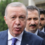 Ηλιόπουλος: Όχι στις ύπουλες διαδικασίες κάτω από το τραπέζι, έξω η βία από τα γήπεδα