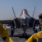 Χίλαρι Κλίντον: Δεν είχε ιδέα για τα εγκλήματα του Έπσταϊν και ζητά να καταθέσει Ντόναλντ Τραμπ