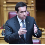 Κατατέθηκε στη Βουλή το νομοσχέδιο του Υπ. Εσωτερικών για την επιστολική ψήφο