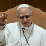 Πρόθυμος να παράσχει στήριξη σε ισραηλινά πλήγματα στο πυραυλικό πρόγραμμα του Ιράν δήλωσε ο Τραμπ