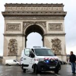 O Νιούσομ απαιτεί από Τραμπ να επιστρέψει τα χρήματα μετά την ακύρωση δασμών