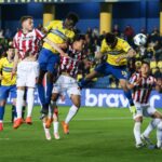 Ο άγγελος και ο διάβολος του Σαν Σίρο: Η εποχή Μπερλουσκόνι στη Μίλαν