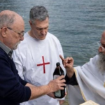 Πώς το Άγιο Φως θα έρθει φέτος στην Ελλάδα – Τα τέσσερα σενάρια