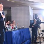 Γκάφα της χρονιάς σε σχολείο στου Παπάγου: Οι «Ράμπο» της Επανάστασης του 1821 έπιασαν… τα Καλάσνικοφ