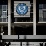 Ιράν: Οι Φρουροί της Επανάστασης δηλώνουν «πλήρη έλεγχο» στα στενά του Ορμούζ – Στο κόκκινο οι αγορες