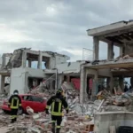 Λίβανος: Η στιγμή που ο ισραηλινός στρατός έπληξε γέφυρα στο νότιο Λίβανο [Βίντεο]