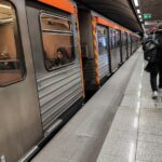 Έκλεισαν τον δρόμο έξω από το κτίριο της Γ.Γ. Αιγαίου οι κτηνοτρόφοι της Λέσβου