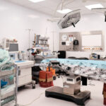 «Ο σκοπός ήταν να αναστήσω το παιδί» – «Σπάει» τη σιωπή της η δικηγόρος με βρέφος στην εντατική για τη δικαστική απόφαση