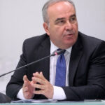 Εκατοντάδες μετανάστες έφτασαν στην Κρήτη σήμερα τα ξημερώματα