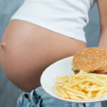 Γιατί οι ειδικοί ανησυχούν για το σπανάκι και τις φράουλες: Τα ευρήματα έκθεσης για τα φυτοφάρμακα Γεωργία Κουρουπάκη