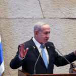 Ο Τραμπ διαβεβαιώνει ότι δεν θα στείλει στρατεύματα στη Μέση Ανατολή – Το άστοχο σχόλιο για το Περλ Χάρμπορ στην πρωθυπουργό της Ιαπωνίας