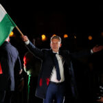 Ο Τραμπ εμφανίζεται ως «Ιησούς» μετά την επίθεση στον Πάπα Λέοντα για τη «ριζοσπαστική Αριστερά»