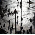 Όλα τα νέα μέτρα στήριξης: Ποιοι μπαίνουν για πρώτη φορά στις ενισχύσεις – Αναλυτικά οι παρεμβάσεις για οικογένειες, συνταξιούχους και ενοικιαστές