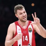 Τζόλης: Έφτασε τα 13 γκολ στη νίκη κορυφής για την Κλαμπ Μπριζ