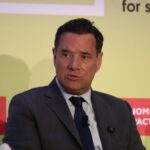 Μαρινάκης: Σήμερα θα ανακοινωθούν αρκετά και ενδιαφέροντα μέτρα, μόνιμα και έκτακτα