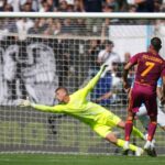 Μπαρό: «Η πολιτική των ΗΠΑ στη Μέση Ανατολή αποτελεί πηγή απρόβλεπτων κινδύνων»