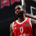 Αποκλεισμός για τον Τσιτσιπά από τον πρώτο γύρο στο Μόντε Κάρλο