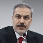 Πέτερ Μαγιάρ: Στο παιδικό του δωμάτιο είχε φωτογραφία του Όρμπαν – Δεκαετίες αργότερα, τον έριξε από την εξουσία